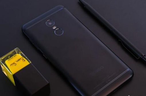 又双叒要发新机？360手机神秘海报亮相