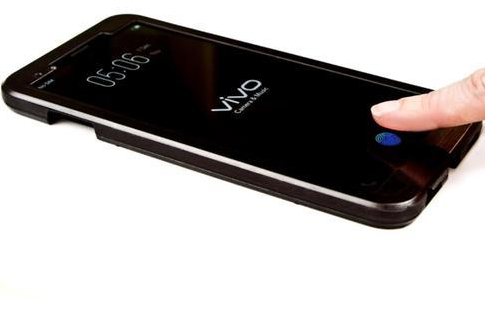 力压苹果3D面部识别，vivo屏下指纹手机马上发布！