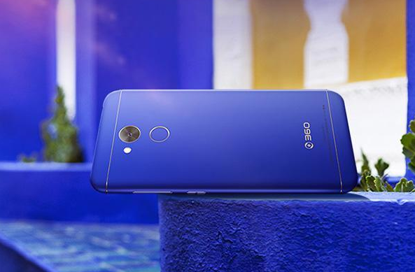 红米魅族360荣耀，四款1000元以内手机该买哪款？