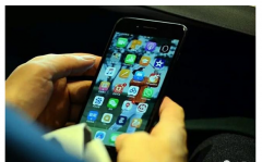 李彦宏手机界面曝光：集齐百度全家桶