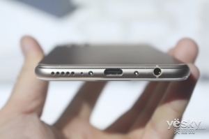 荣耀V10旗舰上手体验，用人工智能开挂吃鸡和王者荣耀的手机？