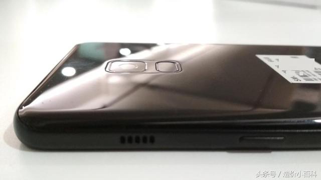 三星Galaxy A8 + 2018评测：旗舰刺客