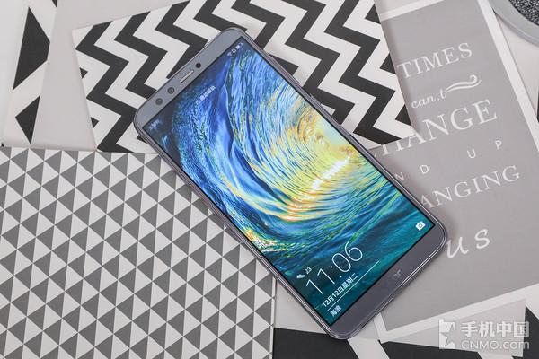 前后双摄千元美拍手机 首选荣耀9青春版