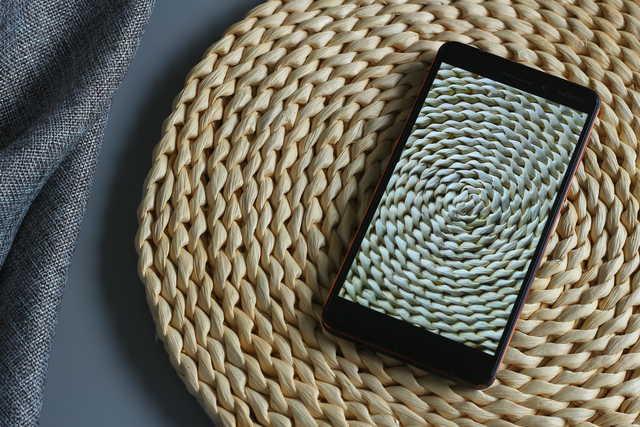 体验可媲美旗舰机 这些千元级手机值得你购买