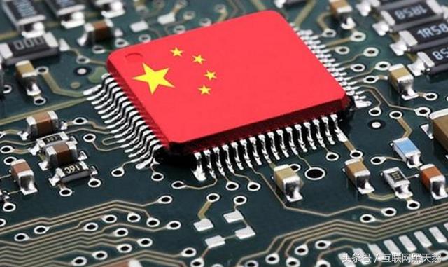 中国手机严重紧缺芯片与屏幕，还要依赖高通与三星多久？
