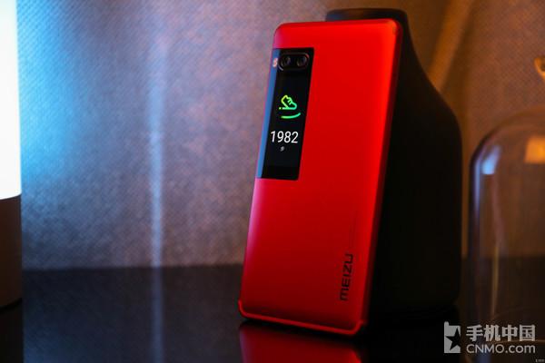 中兴天机Axon M领衔 国产手机创新典范