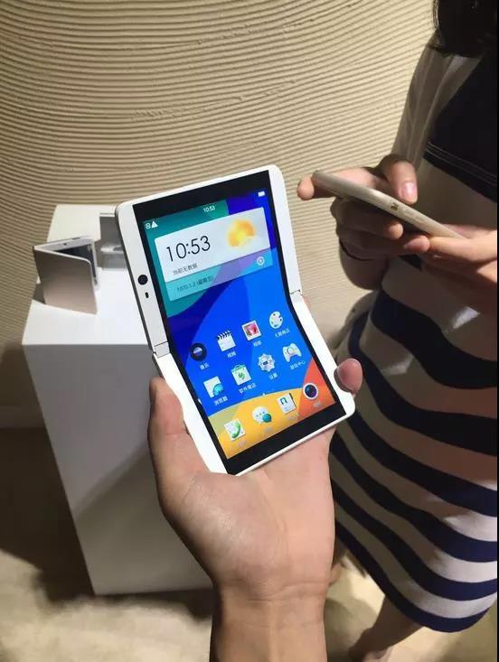 OPPO折叠手机专利曝光,2018年是折叠屏年吗?