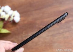 垂直双摄+NFC，这款全面屏手机，已从2499，跌至1299！