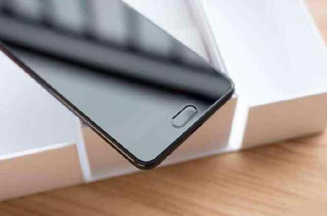 2018年降价幅度最大的三款手机，有的降价1000多元