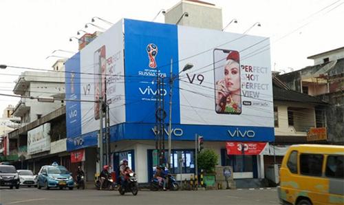 2018年手机新趋势：刘海全面屏将成标配