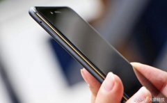 目前1500元以内，三款6G运存的手机，有一款是全面屏