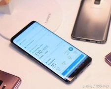 小米手机10秒售罄1万台，而三星公司却用5天销完三星