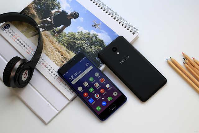 千元预算也有好选择！新学期有这些手机就够了