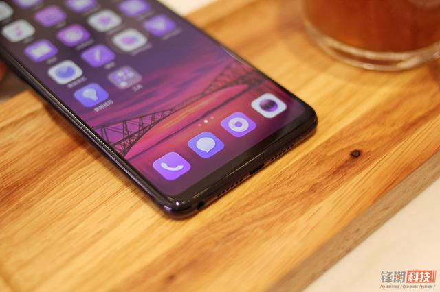 爱上这一抹紫：OPPO R15 星空紫 真机图赏