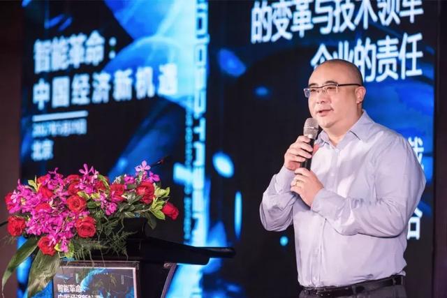 李彦宏拼命三郎的一年：请走王劲吴恩达，挖来陆奇，撒钱追赶AT