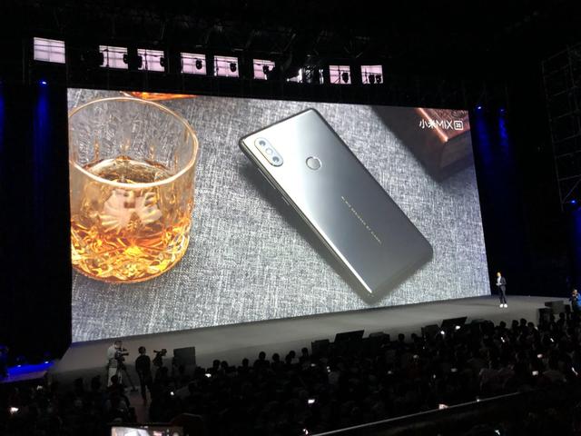 国产首发 845 ，相机对标iPhone X，小米MIX 2s正式发布！