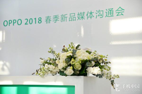 华米OV众旗舰争艳 三月特色新机回顾