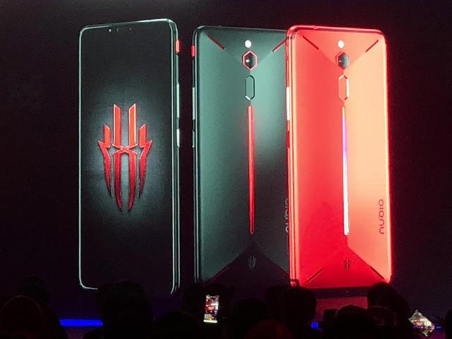 努比亚红魔游戏手机发布:RGB灯8GB内存2499元起