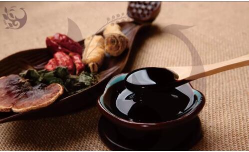 李英卫:九楚膏滋的商业逻辑