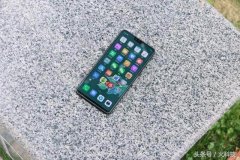 不想苦苦等新手机发布，三款高颜值旗舰全面屏手机一
