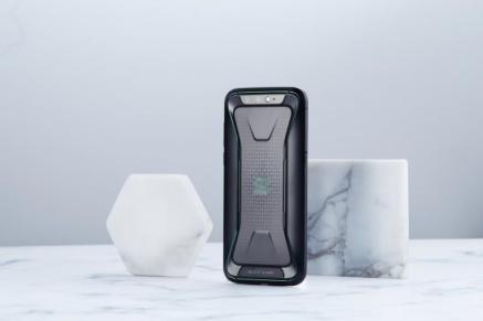 上市不过3个月,黑鲨游戏手机凭什么能和一流大牌平起平坐?