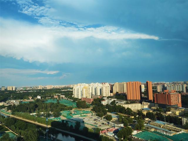 黑鲨游戏手机评测:立于竞技之巅,醉于游戏之中
