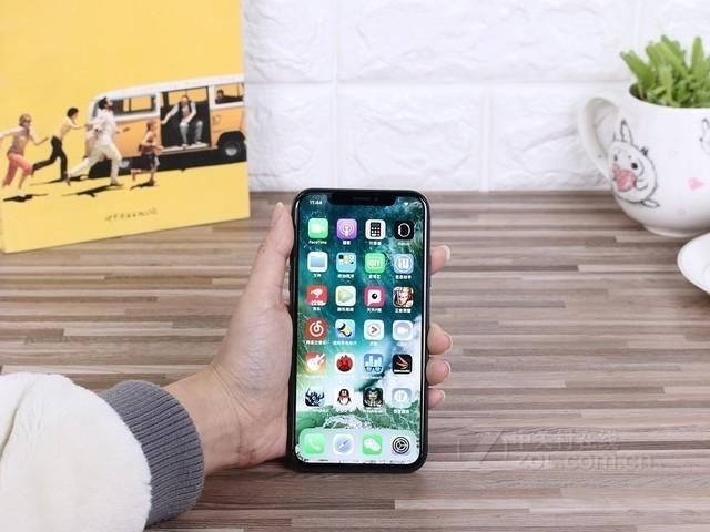 新iPhone配4GB运行内存 安卓都8GB了