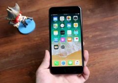 iPhone 7的价格一降再降，国产机坐立不安！