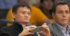 王石的手机雷军的手机马云的手机刘强东的手机差距一