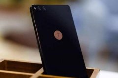 曾经宣称做手机的王自健，居然爱上了这部魅族手机？