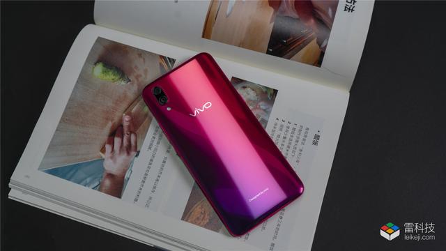 vivo X23评测：颜值是最大看点，但强悍的实力也不容忽视