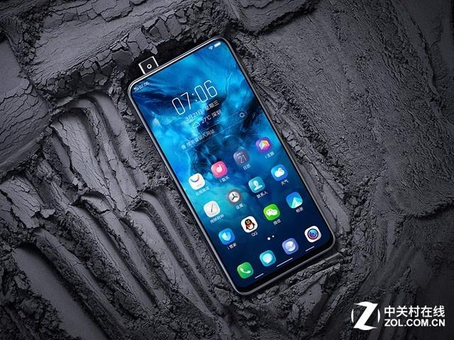 良心推荐！这几款才是2018年底最值得买的手机