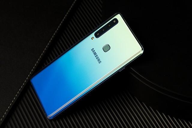 良心推荐！这几款才是2018年底最值得买的手机