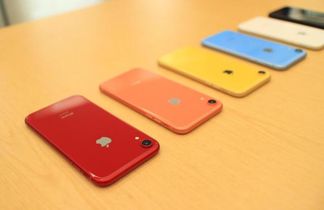 库克噩梦的开始:果粉“始乱终弃”,苹果无奈第二波新iPhone减产