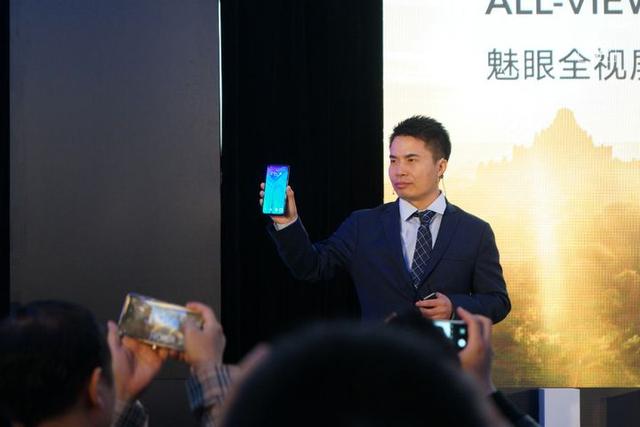 三星发布 Galaxy A8s:全球首款「钻孔屏」手机来了!