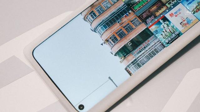 三星发布 Galaxy A8s:全球首款「钻孔屏」手机来了!
