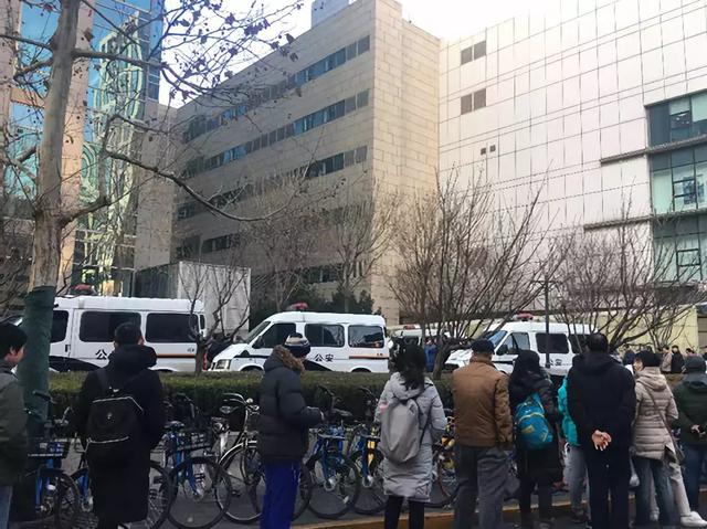 ofo还钱!直击北京总部讨债现场