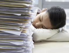 蜂针颈舒宝，职场颈椎“重灾区”的及时雨