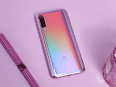 小米9都2999元了，红米855旗舰怎么定价？卢伟冰：自己
