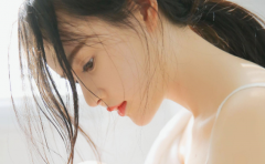 35岁女人素颜也能够很自信 选择荟悦堂就可以！