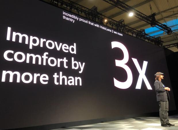 时隔 4 年,HoloLens 2 终于来了 | MWC 2019