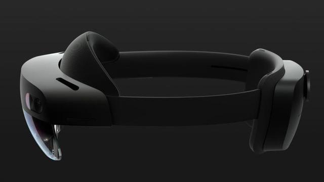 时隔 4 年,HoloLens 2 终于来了 | MWC 2019