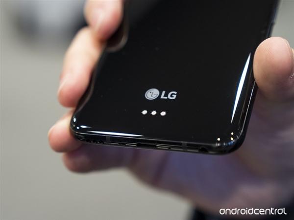 LG V50 ThinQ发布:支持5G 可变“折叠屏”