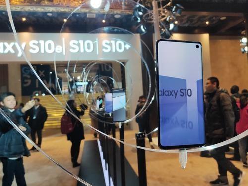 S10起步价亲民 “重返中国战场”的三星能否王者归来?