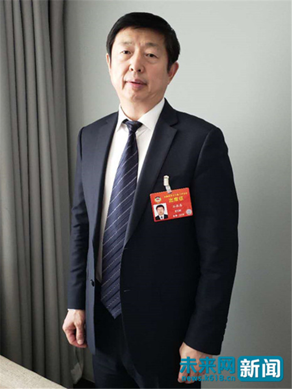 第十三届全国政协常委、黑龙江省人大常委会副主任谷振春。(受访者供图)