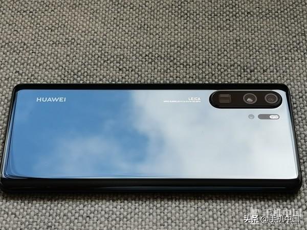 华为P30 Pro现场上手 惊艳四摄创造颠覆式拍照新体验