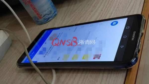 男子盗窃快餐店22次,扫手机二维码转走了6800元
