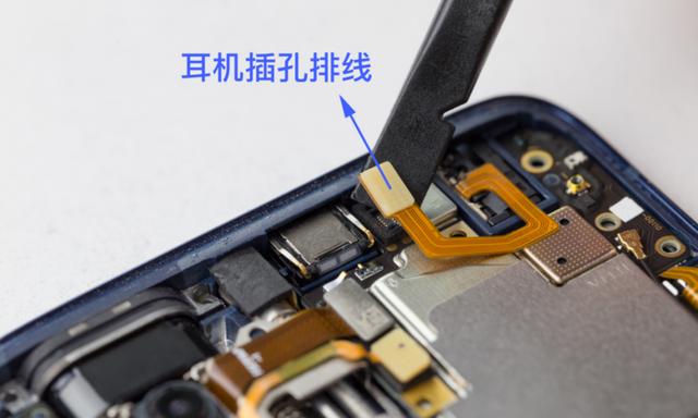 拆解见真章 :升降式结构的 vivo X27 内部做工如何?
