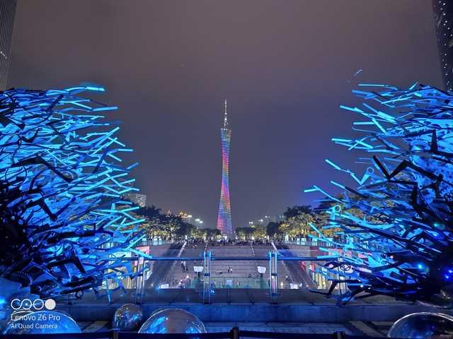 华为P30夜景分数估测:二三四摄厮杀,鹿死谁手