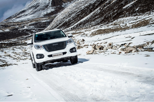 【哈弗H9深度第九篇V2】无越野不青春 哈弗H9这颗“越野芯”你值得拥有04251122.png